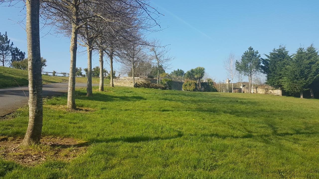 Le Domaine Des Roseraies Monfréville Exteriér fotografie